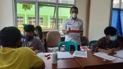 Kelurahan Harapan Jaya Salurkan Kartu Bantuan BPNT Kepada 329 KPM Baru