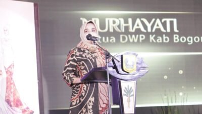 DWP Kabupaten Bogor Gelar Fashion Show Batik Khas Bogor, Ini Tujuannya
