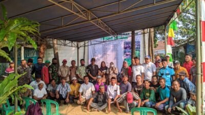 Ketua Karang Taruna Desa Jabon Mekar Apresiasinya Terbentuknya Kelompok Tani Tanaman Hias Tunas Mekar 