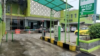 Pengunjung RS Annisa Citeuruep Keluhkan Mahalnya Tarif Parkir